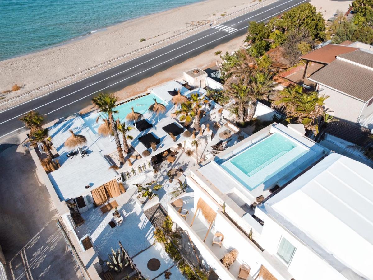 Playa Paraiso Marina di Lizzano Exterior photo